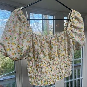 Floral cropped shirt